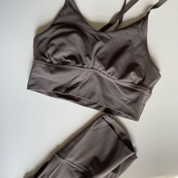 aerie offline full workout set size xs in grey - Picture 2 of 5